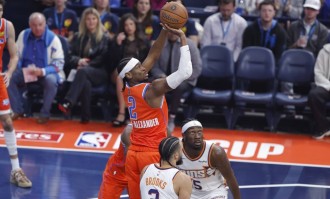 亚历山大28+8 雷霆49分大胜太阳进NBA杯西决