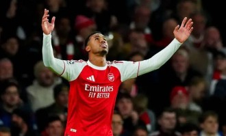 欧冠-约克雷斯双响 阿森纳13分钟4球4-0马竞豪取3连胜