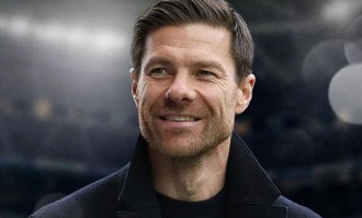 帅位悬了？阿隆索硬刚质疑：曼城之战，只争三分